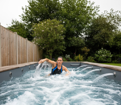 Stream Hot Tubs vs Swim Spas: Navigating the Difference